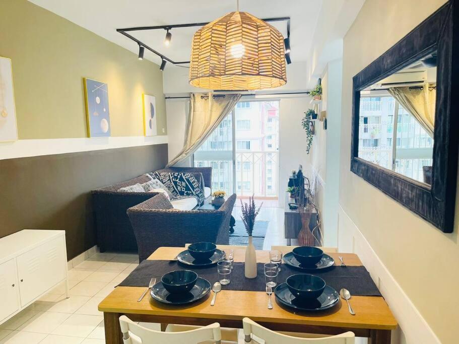 Apartment 8 Pax Homestay Near Axiata Arena & Pavilion 2 Kuala Lumpur