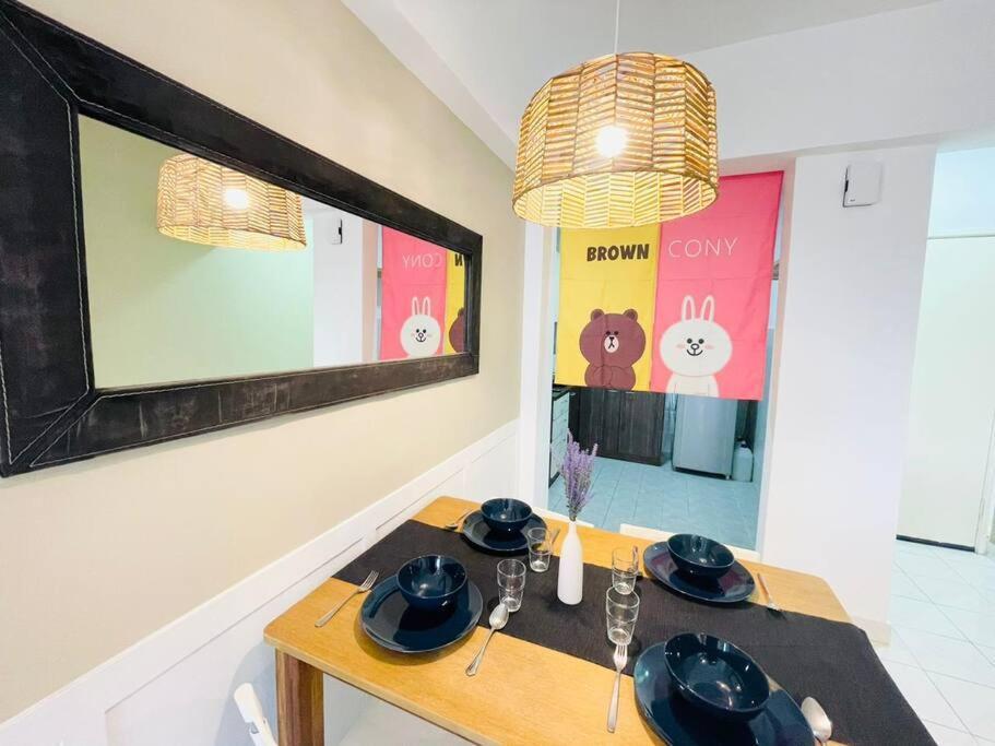 Apartment 8 Pax Homestay Near Axiata Arena & Pavilion 2